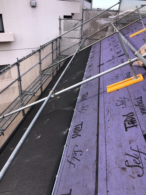 防水シート施工・別角度